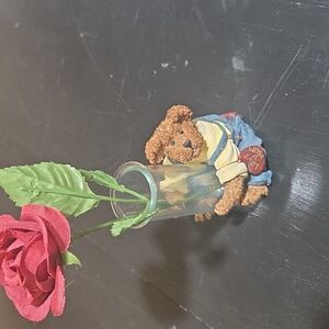 Sold!! Boyds Bears Brown Bear with Red Rose Vase